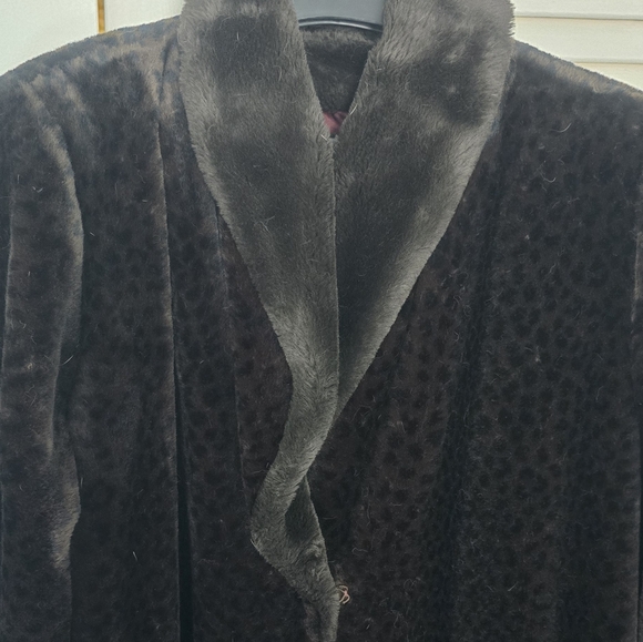Vintage Leopard Fur Coat - Picture 2 of 13